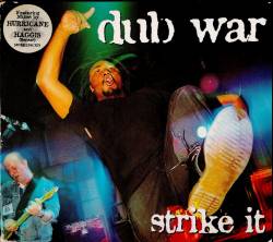Dub War : Strike it (2cd Box)
